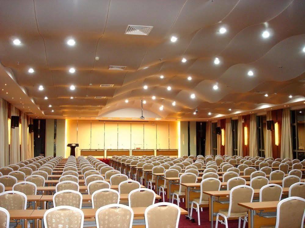 وكسي Yihe Harbor Hotel المظهر الخارجي الصورة